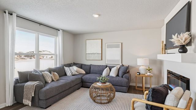 615 Raccoon Street, Waukee, IA 50263