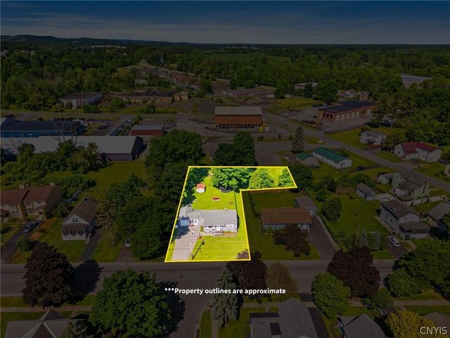322 Sayles Street, Oneida, NY 13421