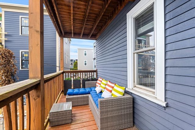 166 Boston Street 2, Boston, MA 02125