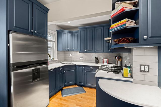 166 Boston Street 2, Boston, MA 02125