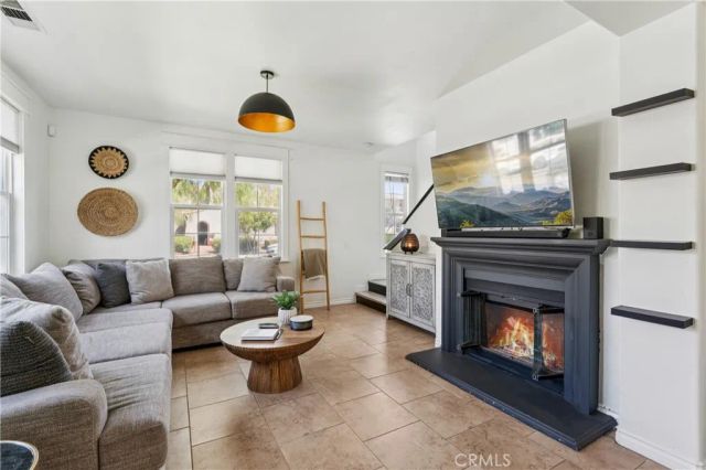 4155 Windspring Street, Corona, CA 92883