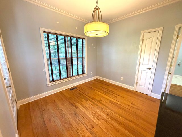 205 Dundee Court, Versailles, KY 40383