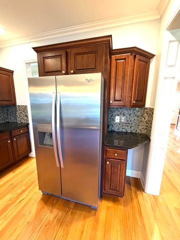 205 Dundee Court, Versailles, KY 40383