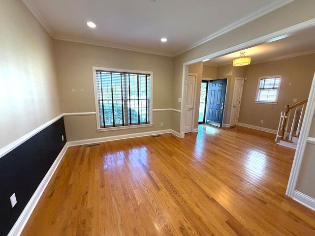 205 Dundee Court, Versailles, KY 40383