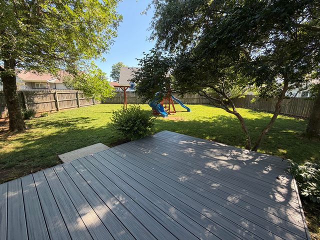 205 Dundee Court, Versailles, KY 40383