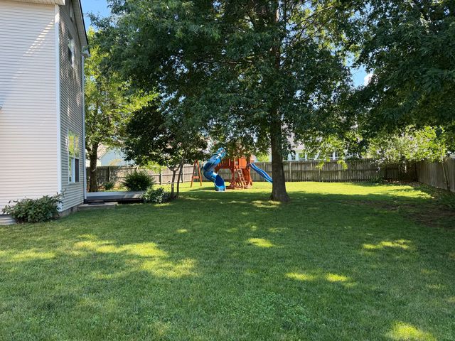 205 Dundee Court, Versailles, KY 40383