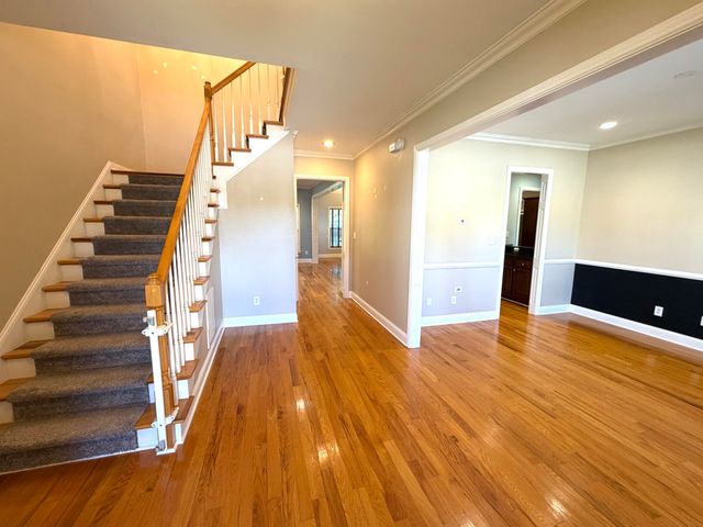 205 Dundee Court, Versailles, KY 40383