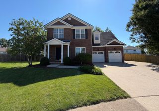 205 Dundee Court, Versailles, KY 40383