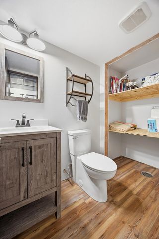 21 35th Avenue NE, Fargo, ND 58102