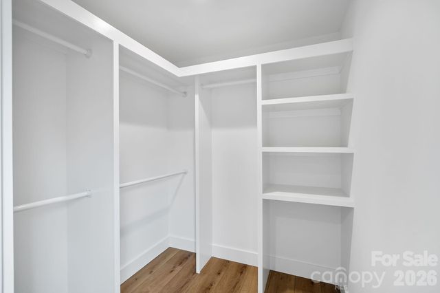 729 Poodle Way, Asheville, NC 28806