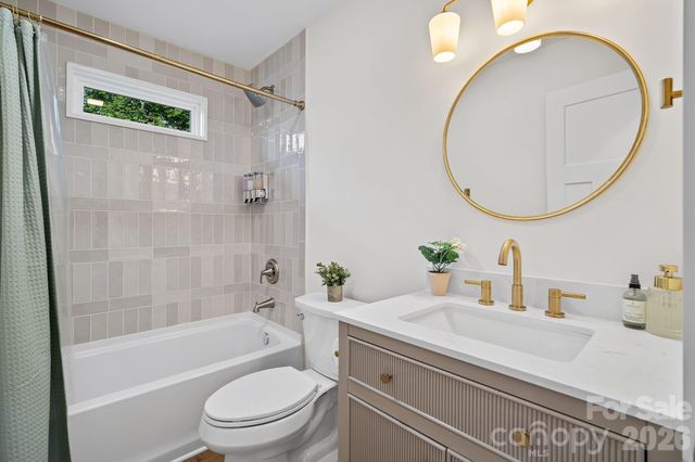 729 Poodle Way, Asheville, NC 28806