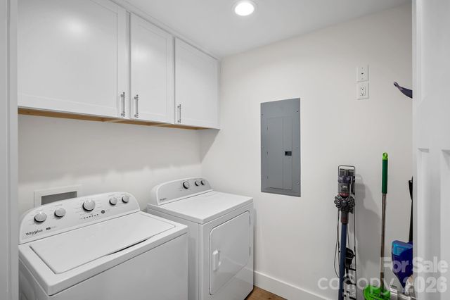 729 Poodle Way, Asheville, NC 28806