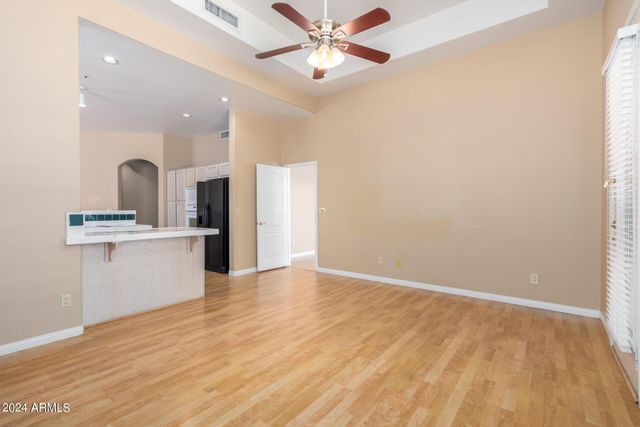 8924 E Captain Dreyfus Avenue, Scottsdale, AZ 85260