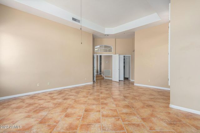 8924 E Captain Dreyfus Avenue, Scottsdale, AZ 85260