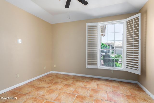 8924 E Captain Dreyfus Avenue, Scottsdale, AZ 85260