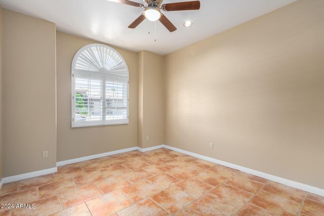 8924 E Captain Dreyfus Avenue, Scottsdale, AZ 85260