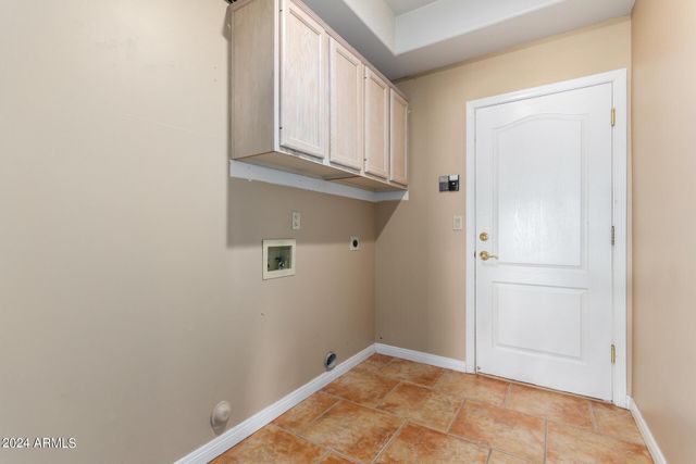 8924 E Captain Dreyfus Avenue, Scottsdale, AZ 85260