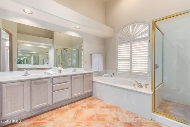 8924 E Captain Dreyfus Avenue, Scottsdale, AZ 85260