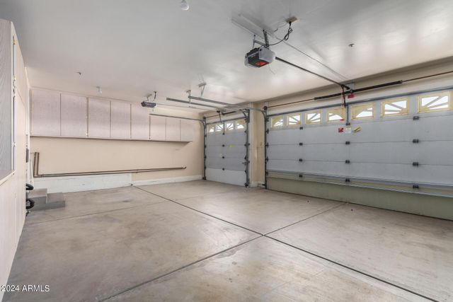 8924 E Captain Dreyfus Avenue, Scottsdale, AZ 85260