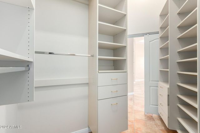 8924 E Captain Dreyfus Avenue, Scottsdale, AZ 85260