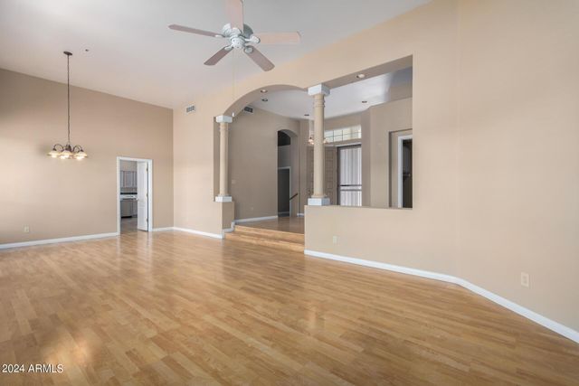 8924 E Captain Dreyfus Avenue, Scottsdale, AZ 85260