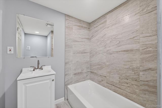 18678 Gaylord, Redford Charter Township, MI 48240