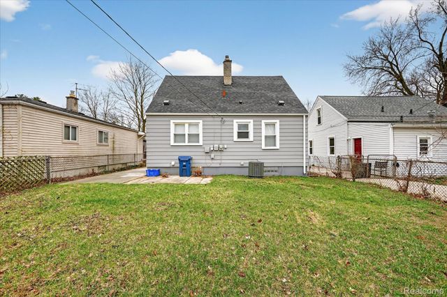 18678 Gaylord, Redford Charter Township, MI 48240