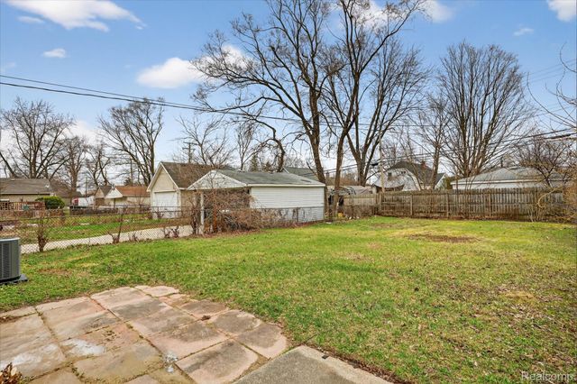 18678 Gaylord, Redford Charter Township, MI 48240