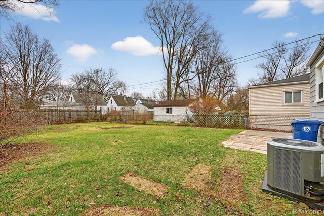 18678 Gaylord, Redford Charter Township, MI 48240