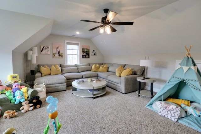 437 Sheas Way, Clarksville, TN 37043