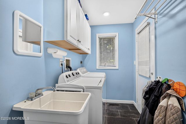 43 Georgian Bay Drive, Morganville, NJ 07751