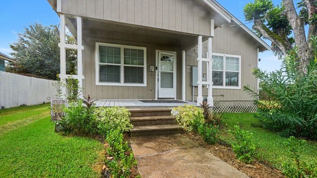 12 E Homan Street, Baytown, TX 77520