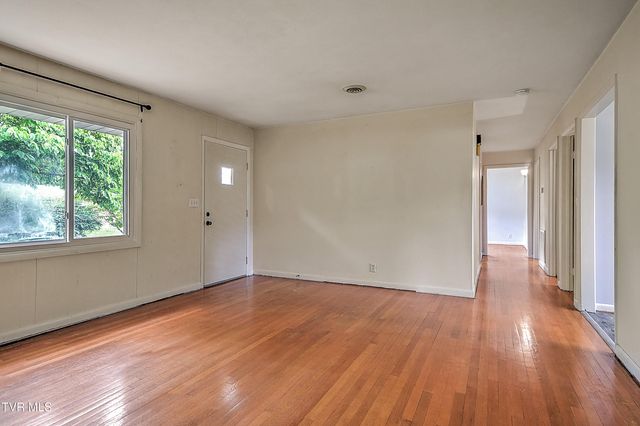 1127 Qualls Road, Kingsport, TN 37660