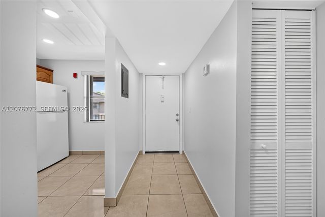 7670 SW 152nd Ave 1-207, Miami, FL 33193