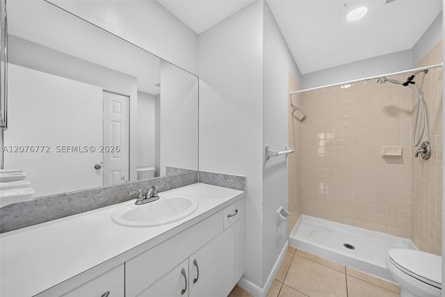 7670 SW 152nd Ave 1-207, Miami, FL 33193