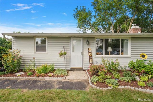 5011 Cecelia Ann Avenue, Independence Charter Township, MI 48346