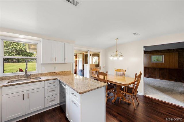 5011 Cecelia Ann Avenue, Independence Charter Township, MI 48346