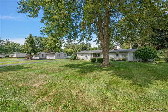 5011 Cecelia Ann Avenue, Independence Charter Township, MI 48346
