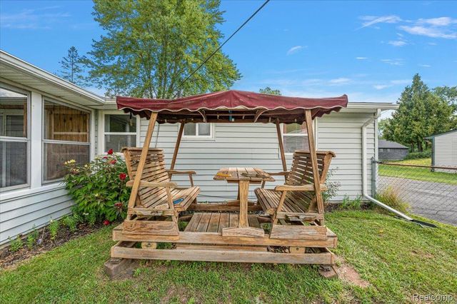 5011 Cecelia Ann Avenue, Independence Charter Township, MI 48346