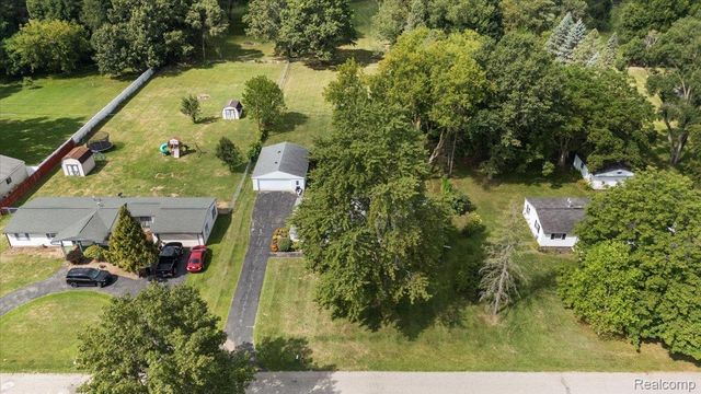5011 Cecelia Ann Avenue, Independence Charter Township, MI 48346
