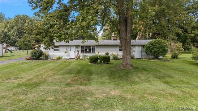 5011 Cecelia Ann Avenue, Independence Charter Township, MI 48346