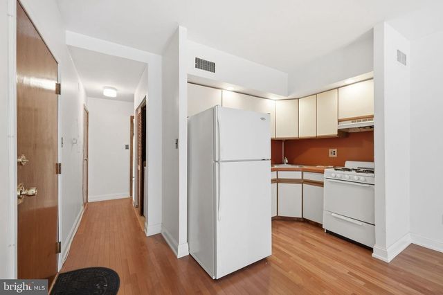 1713 SOUTH ST, Philadelphia, PA 19146