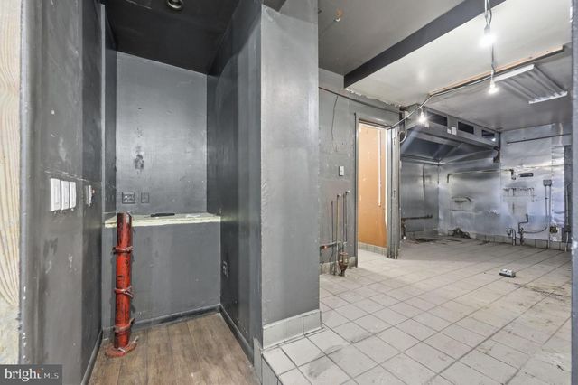 1713 SOUTH ST, Philadelphia, PA 19146