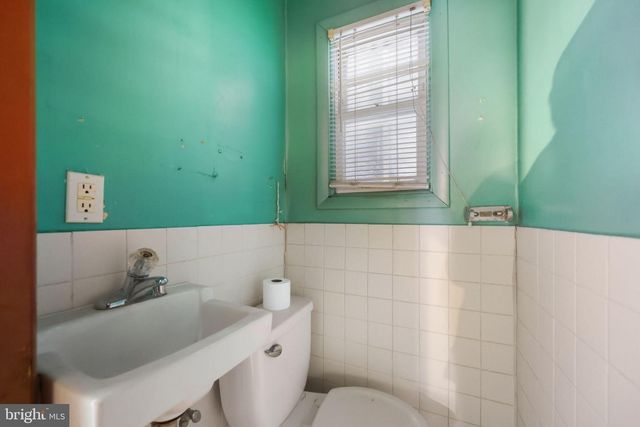 1713 SOUTH ST, Philadelphia, PA 19146