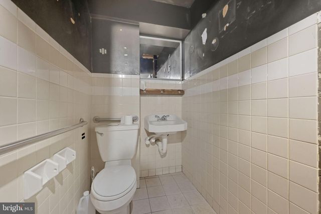 1713 SOUTH ST, Philadelphia, PA 19146