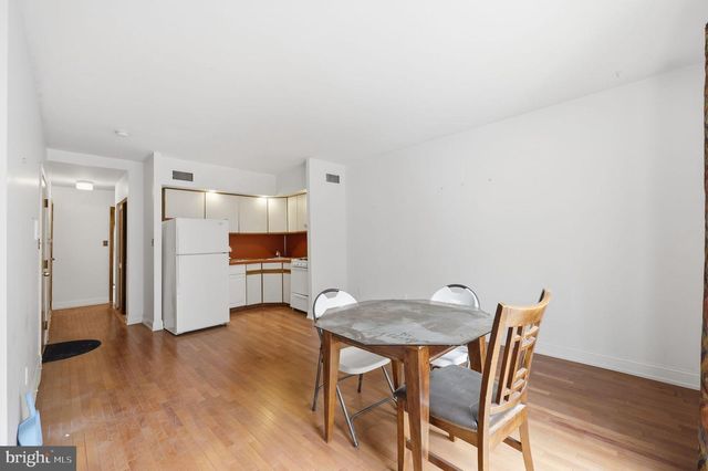 1713 SOUTH ST, Philadelphia, PA 19146