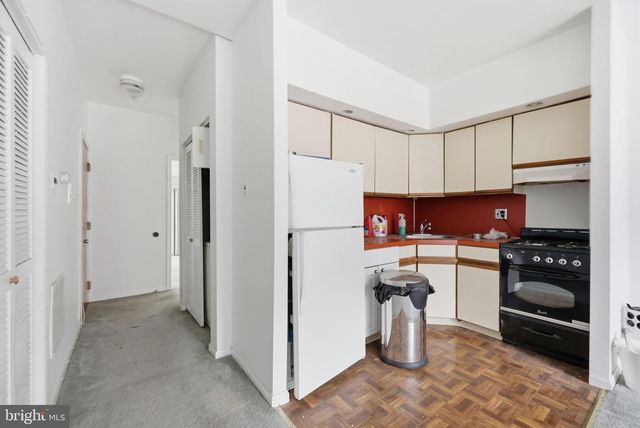 1713 SOUTH ST, Philadelphia, PA 19146