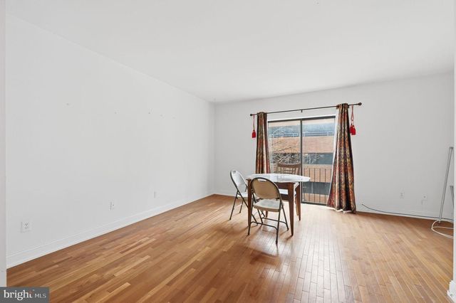 1713 SOUTH ST, Philadelphia, PA 19146