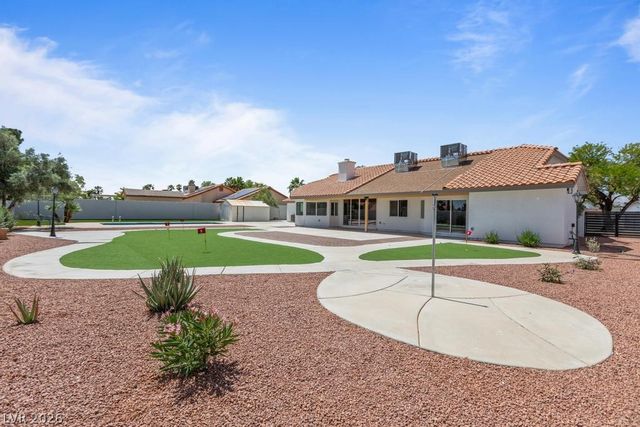 3360 North Pioneer Way, Las Vegas, NV 89129