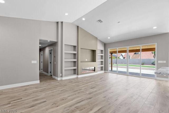 3360 North Pioneer Way, Las Vegas, NV 89129